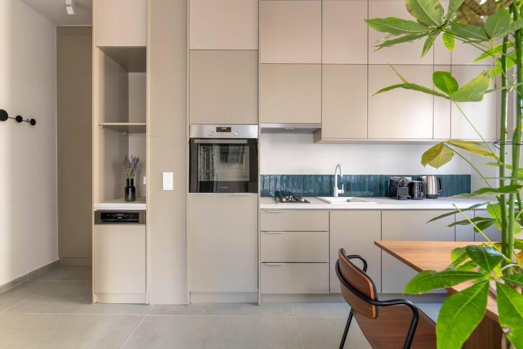 אתונה Premium Apartments In Paleo Faliro By Upstreet מראה חיצוני תמונה